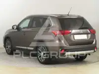 2016 Mitsubishi OUTLANDER