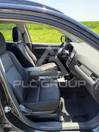 2016 Mitsubishi OUTLANDER