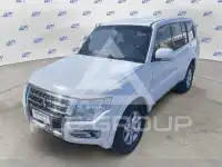 2016 Mitsubishi PAJARO