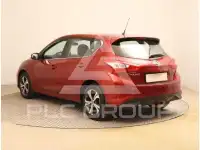 2016 Nissan Pulsar