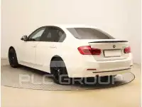 2016 BMW 330