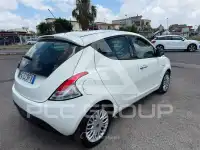 2016 Lancia YPSILON