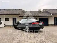 2016 Jaguar XE