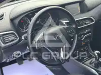 2016 Infinity Q30