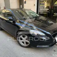2016 Volvo V40
