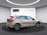 2016 Volvo V40