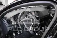 2016 Volvo V40