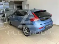 2016 Volvo V40