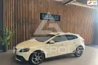 2016 Volvo V40