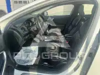 2016 Volvo V40