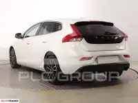 2016 Volvo V40