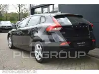 2016 Volvo V40