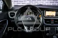 2016 Volvo V40