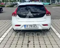 2016 Volvo V40