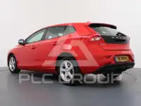 2016 Volvo V40