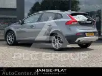 2016 Volvo V40