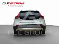 2016 Volvo V40