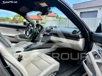 2016 Porsche Cayman