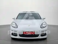 2016 Porsche Panamera