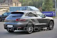 2016 Porsche MACAN