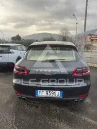 2016 Porsche MACAN