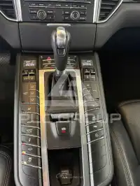 2016 Porsche MACAN