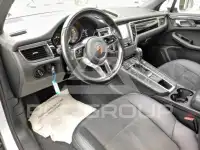 2016 Porsche MACAN
