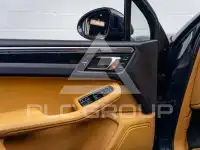 2016 Porsche MACAN