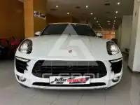 2016 Porsche MACAN