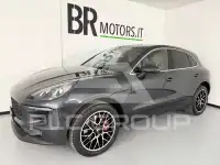 2016 Porsche MACAN