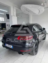 2016 Porsche MACAN