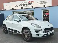 2016 Porsche MACAN