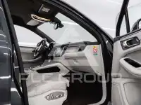 2016 Porsche MACAN