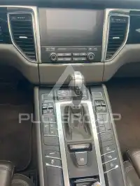 2016 Porsche MACAN