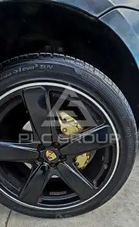 2016 Porsche MACAN