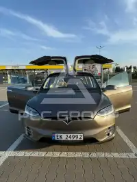 2016 Tesla Model X