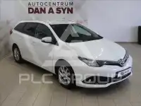 2016 Toyota AURIS