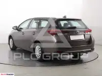 2016 Toyota AURIS