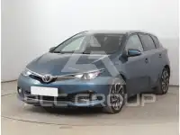 2016 Toyota AURIS