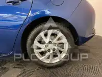 2016 Toyota AURIS
