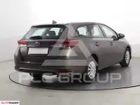 2016 Toyota AURIS