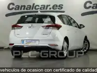 2016 Toyota AURIS
