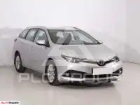 2016 Toyota AURIS