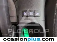 2016 Toyota AURIS