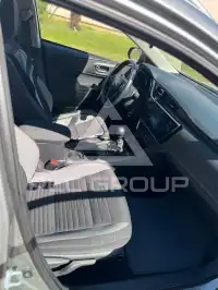 2016 Toyota AURIS
