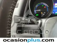 2016 Toyota AURIS