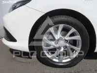 2016 Toyota AURIS
