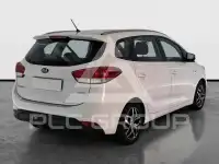 2016 KIA Carens