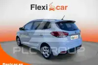 2016 KIA Carens