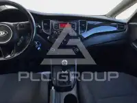 2016 KIA Carens